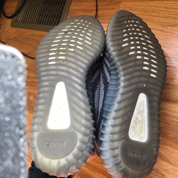 Adidas Yeezy Boost v2 Beluga 2.0 Size 10 - Picture 6 of 7